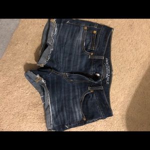 American Eagle ‘Super Stretch’ shorts